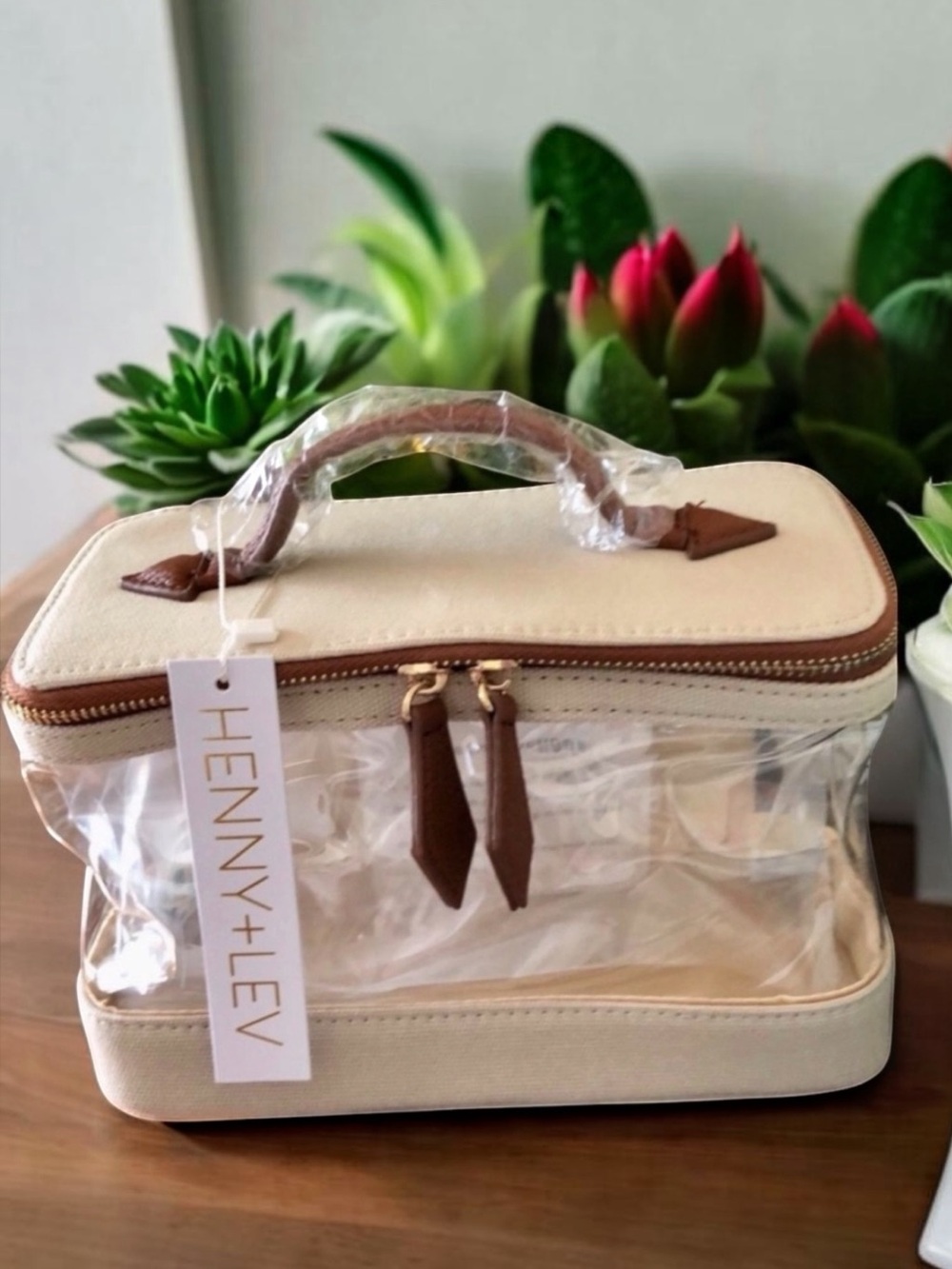 Henny + Lev Vegan Large Makeup Bag, NWT